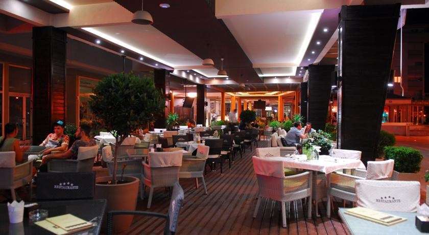 Magnolia Apartments Tivat Étterem fotó
